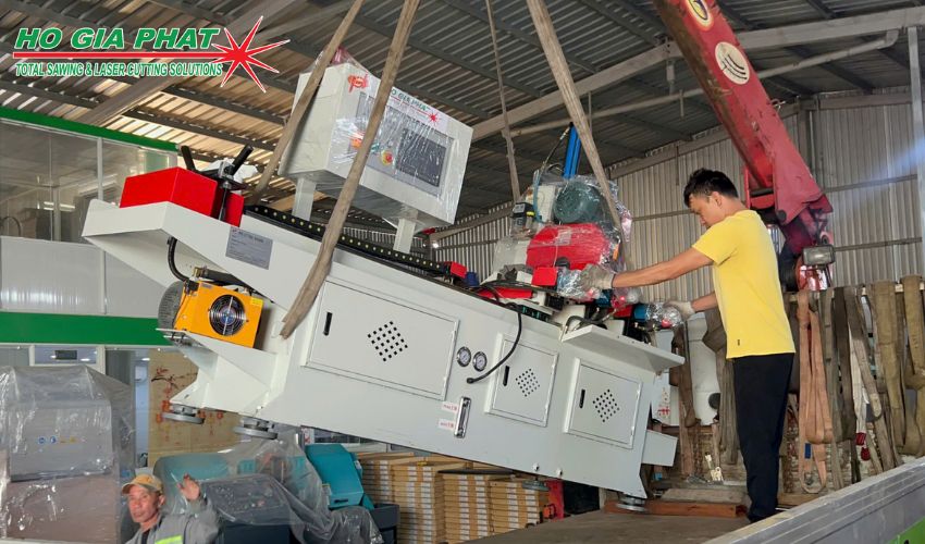 Hồ Gia Phát “Bứt Tốc” Giao Hàng Cuối Năm & Tổng Lực Giải Pháp Gia Công Kim Loại Toàn Diện