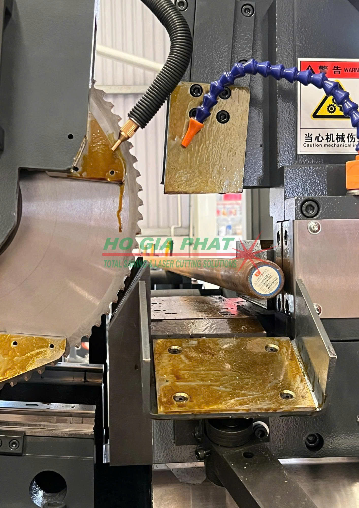 máy cưa CNC cắt thép đặc